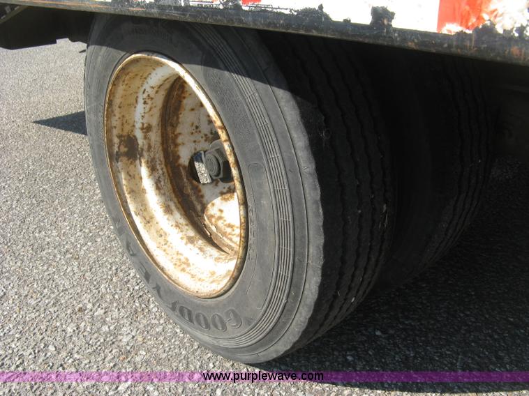 image for item E7943 2000 Felling FT32 equipment trailer