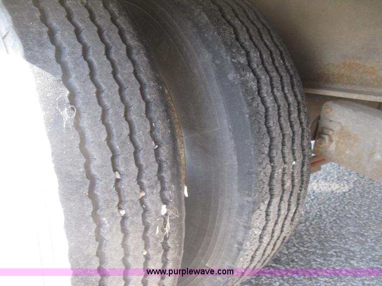 image for item E7943 2000 Felling FT32 equipment trailer