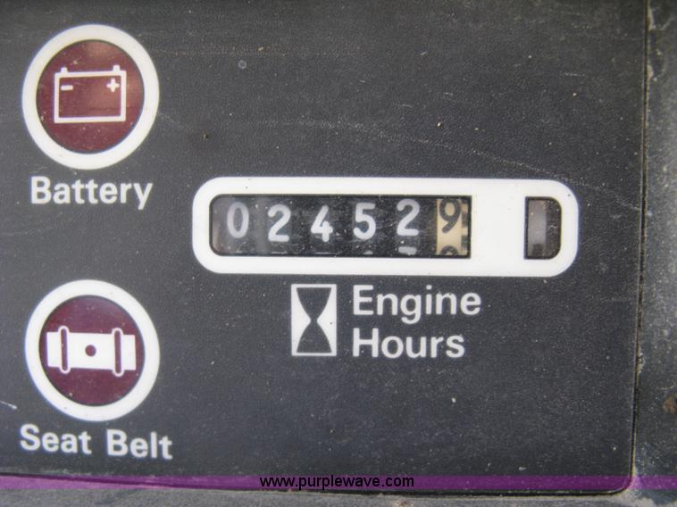 image for item E7944 1996 Case 1845C skid steer