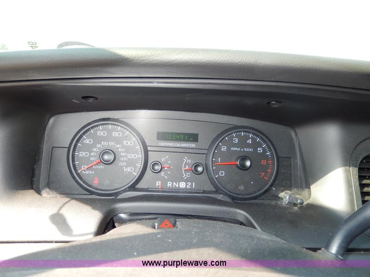 image for item H9746 2010 Ford Crown Victoria Police Interceptor