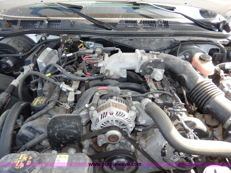 image for item H9746 2010 Ford Crown Victoria Police Interceptor