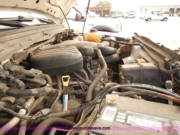 image for item I5485 2008 Ford F250 Super Duty XLT Crew Cab pickup truck