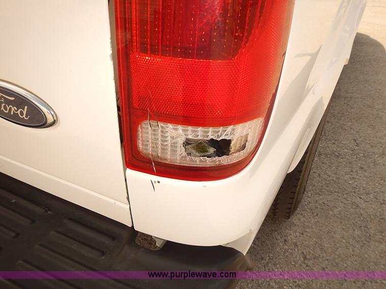 image for item I5485 2008 Ford F250 Super Duty XLT Crew Cab pickup truck