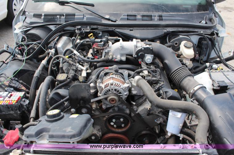 image for item I5767 2008 Ford Crown Victoria Police Interceptor