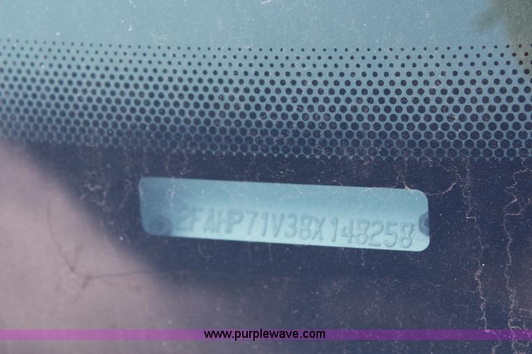 image for item I5767 2008 Ford Crown Victoria Police Interceptor