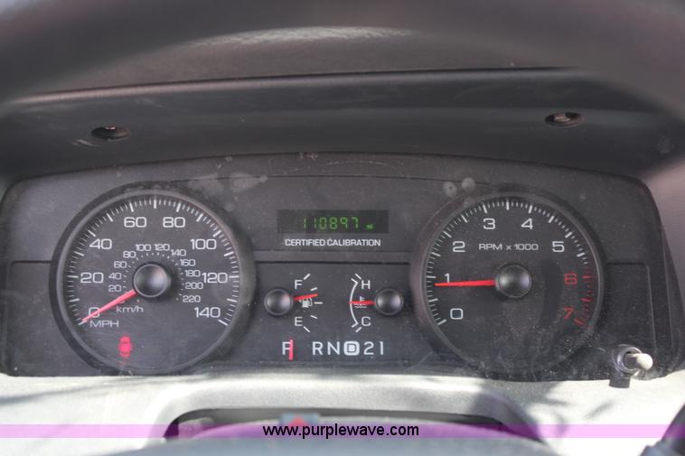 image for item I5776 2008 Ford Crown Victoria Police Interceptor