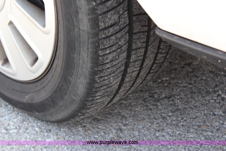 image for item I5776 2008 Ford Crown Victoria Police Interceptor