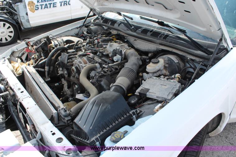 image for item I5777 2011 Ford Crown Victoria Police Interceptor