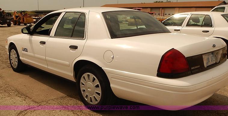 image for item J3114 2008 Ford Crown Victoria Police Interceptor