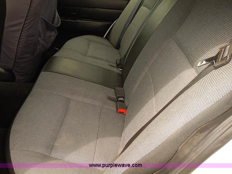 image for item J3114 2008 Ford Crown Victoria Police Interceptor