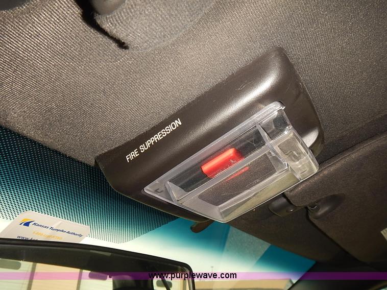 image for item J3114 2008 Ford Crown Victoria Police Interceptor