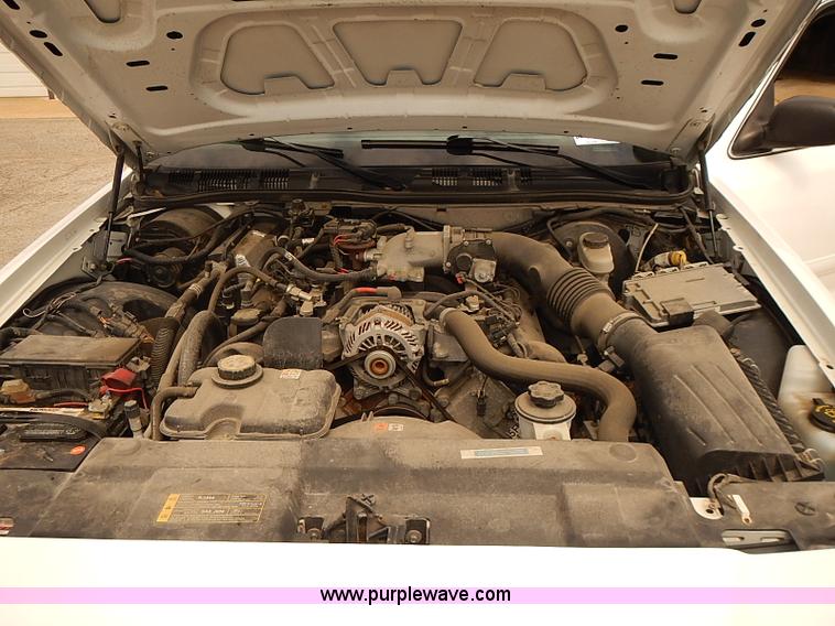 image for item J3114 2008 Ford Crown Victoria Police Interceptor