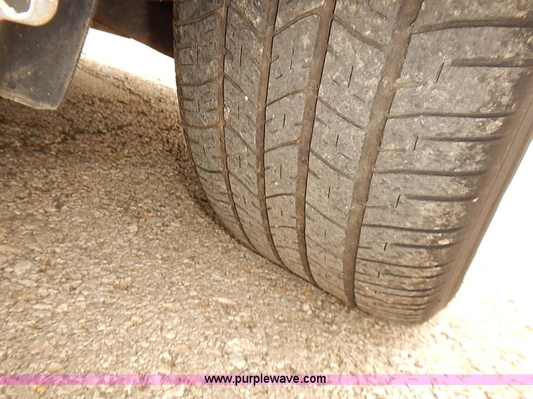 image for item J3114 2008 Ford Crown Victoria Police Interceptor