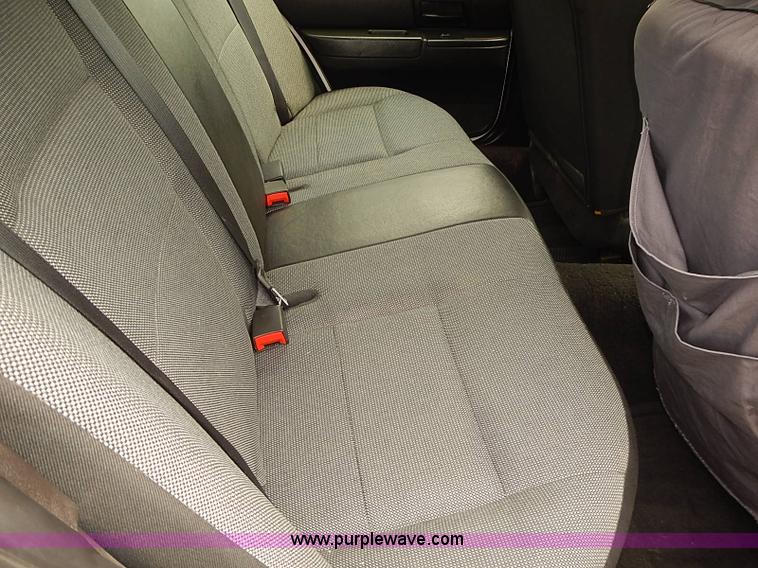 image for item J3114 2008 Ford Crown Victoria Police Interceptor