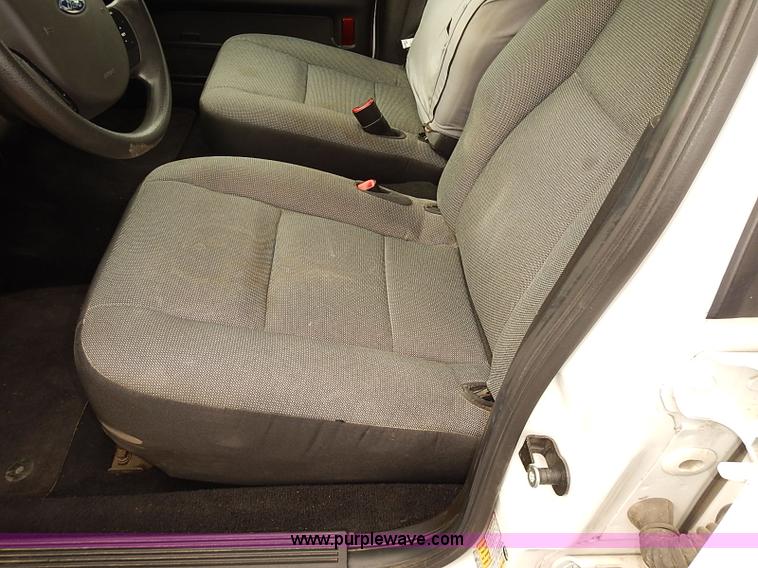 image for item J3115 2011 Ford Crown Victoria Police Interceptor