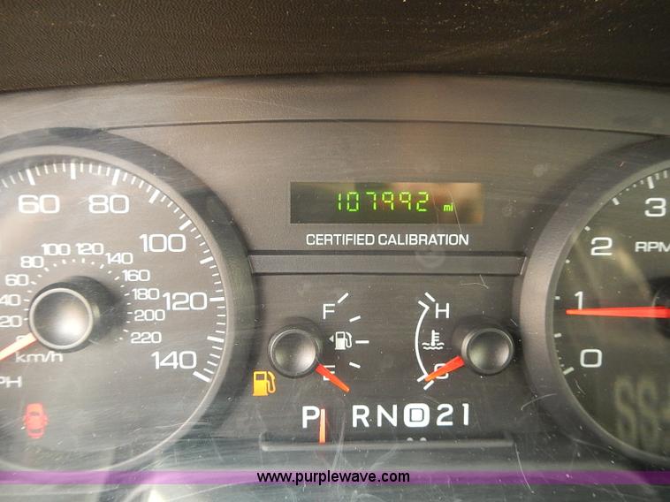 image for item J3115 2011 Ford Crown Victoria Police Interceptor