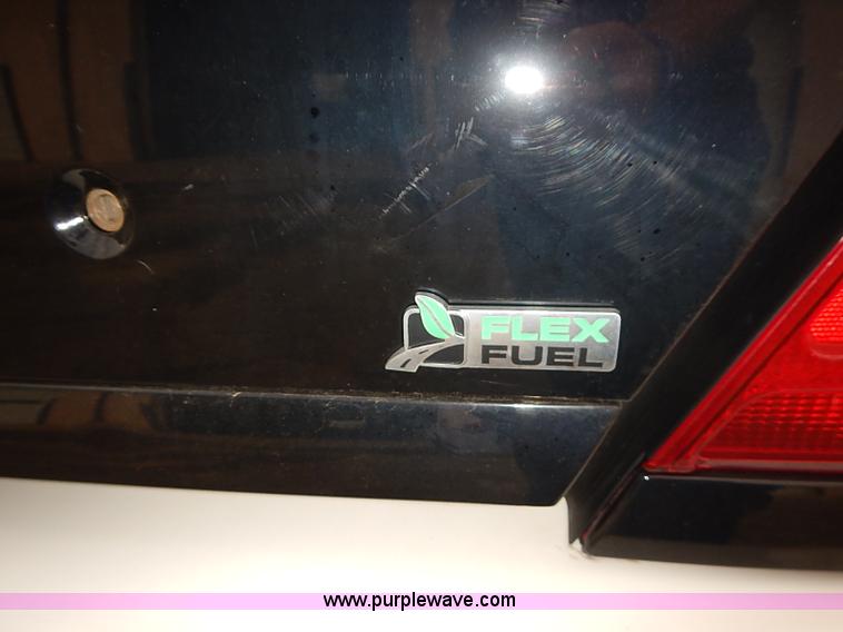 image for item J3115 2011 Ford Crown Victoria Police Interceptor