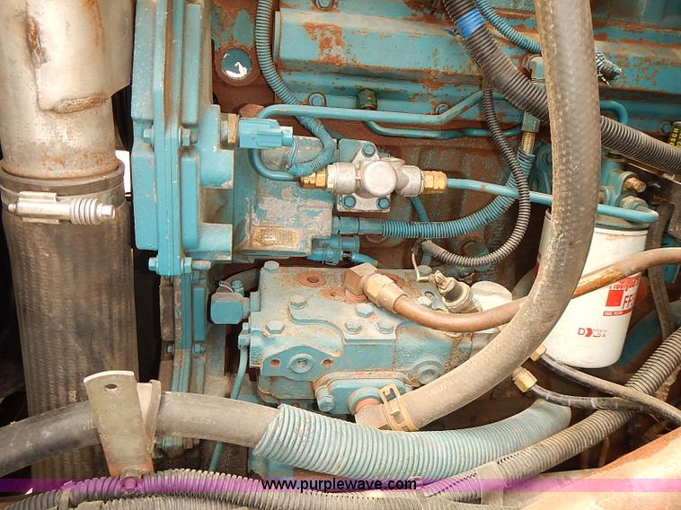 image for item J3116 1998 International 4900 dump truck