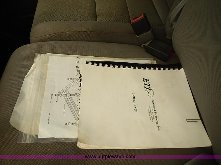 image for item J3117 2007 Ford F450 Super Duty XL bucket truck