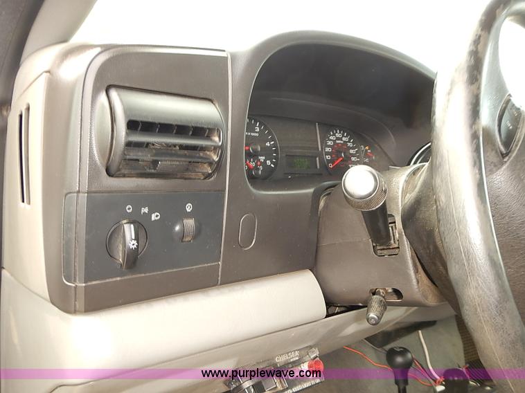 image for item J3117 2007 Ford F450 Super Duty XL bucket truck