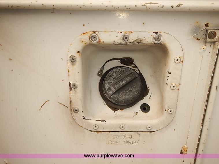 image for item J3117 2007 Ford F450 Super Duty XL bucket truck