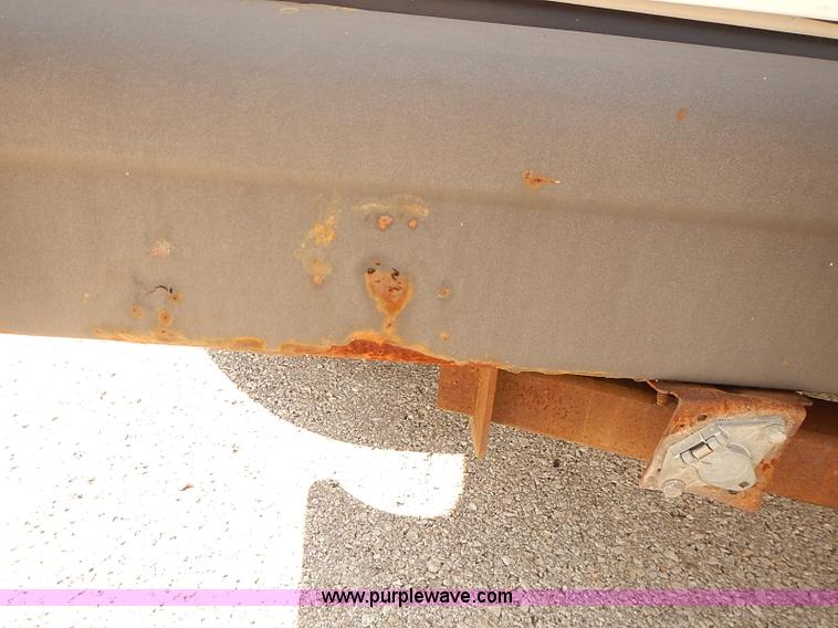 image for item J3118 2003 Ford E150 van