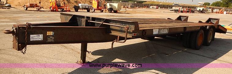 image for item J3120 1991 Holden flatbed trailer