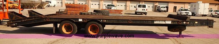 image for item J3120 1991 Holden flatbed trailer