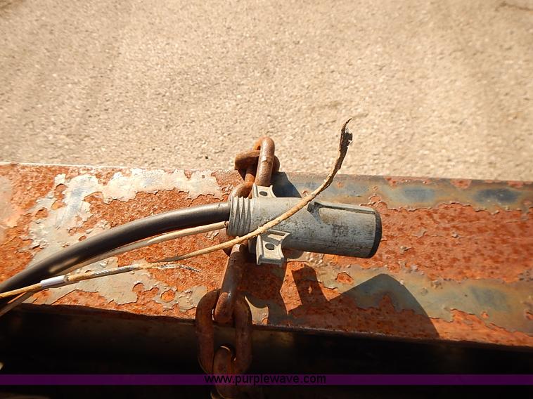 image for item J3120 1991 Holden flatbed trailer