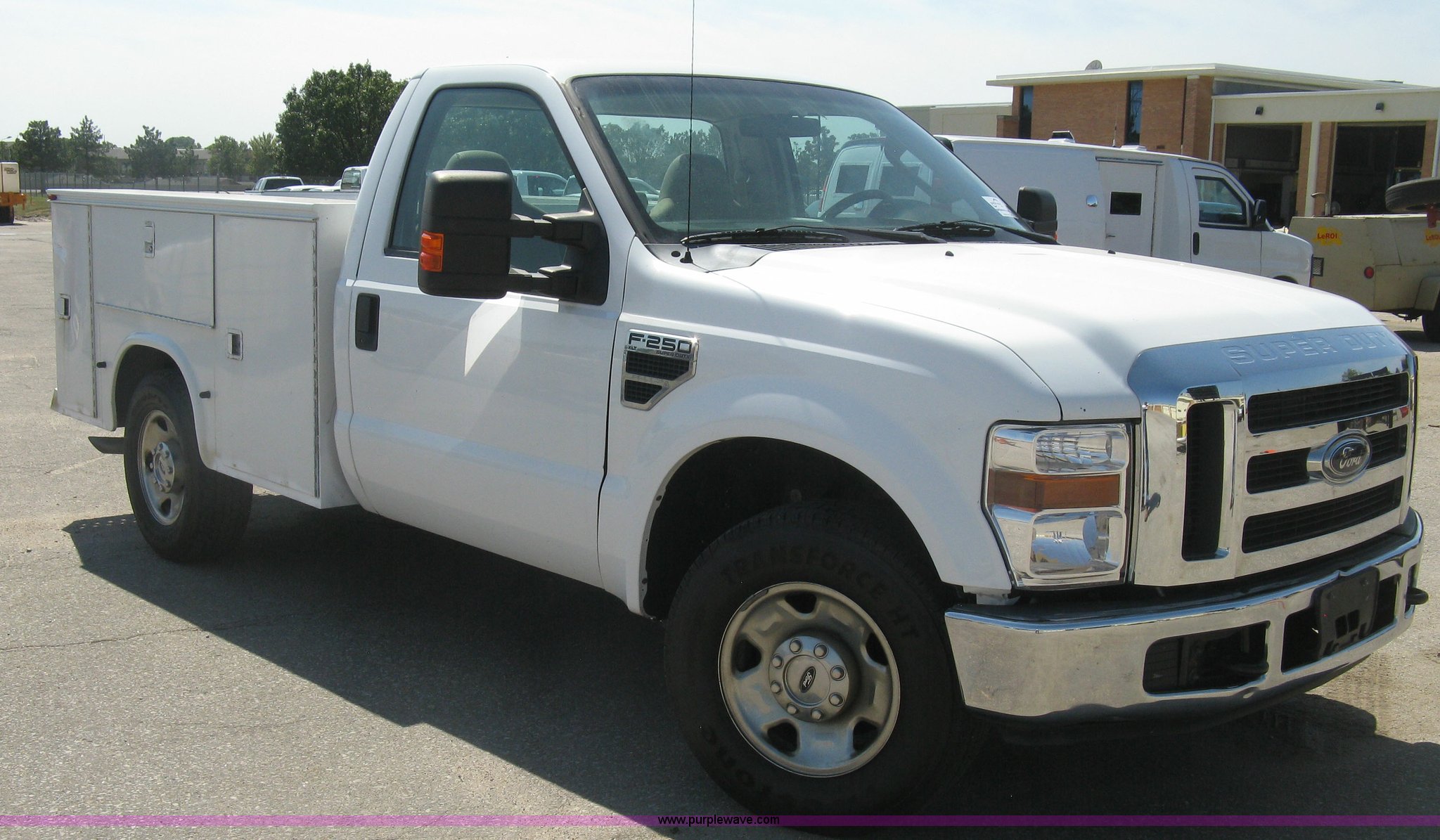 2008 Ford F250 Super Duty Xlt Utility Truck In Wichita Ks Item E7924 Sold Purple Wave