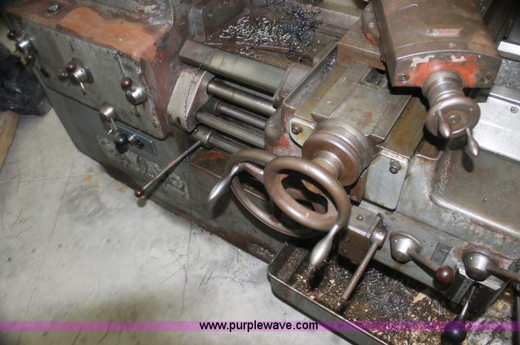 image for item AJ9350 SAG 508 lathe