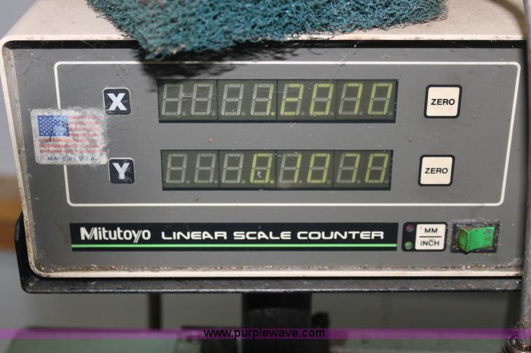 image for item AJ9351 Micro cut lathe