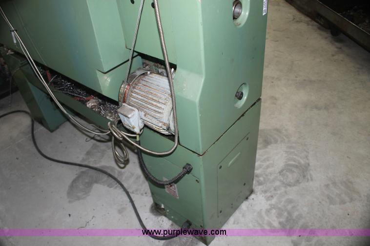 image for item AJ9351 Micro cut lathe