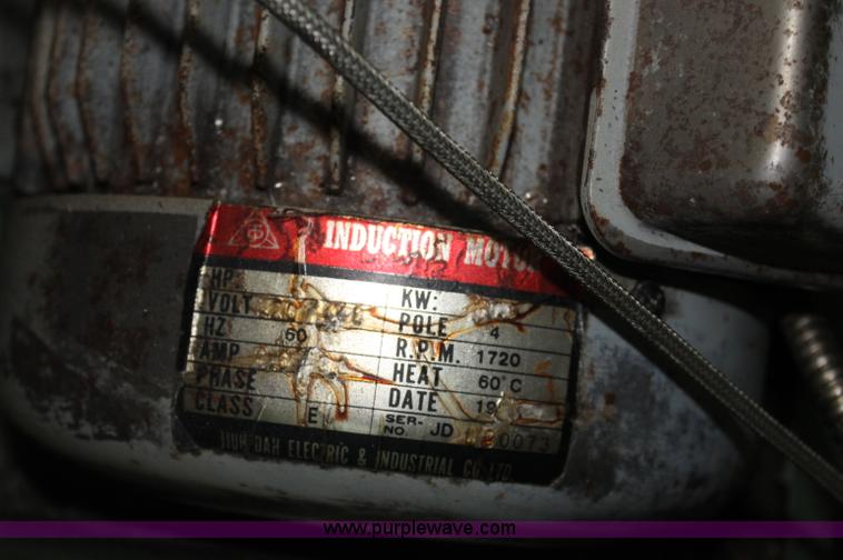 image for item AJ9351 Micro cut lathe