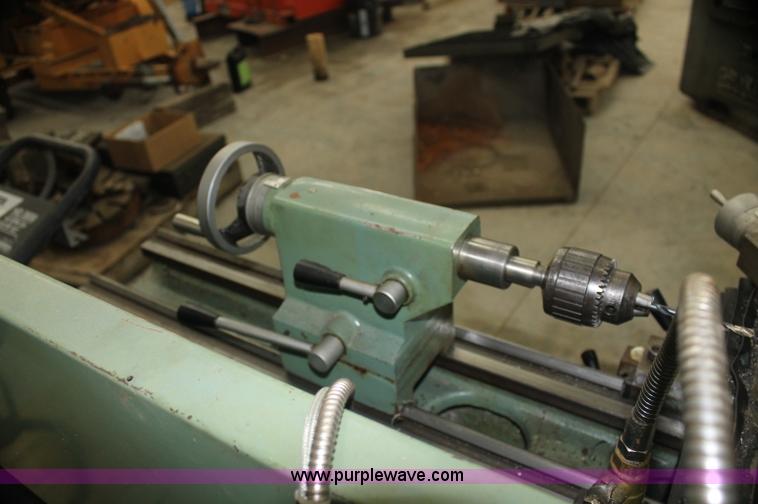 image for item AJ9351 Micro cut lathe