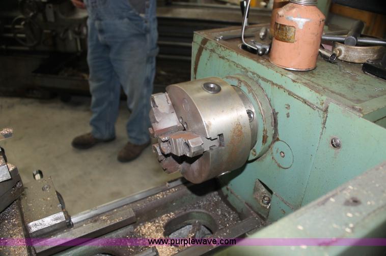 image for item AJ9351 Micro cut lathe