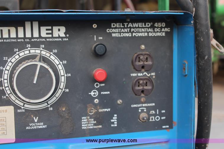 image for item AV9461 Miller Deltaweld 450 DC arc welder