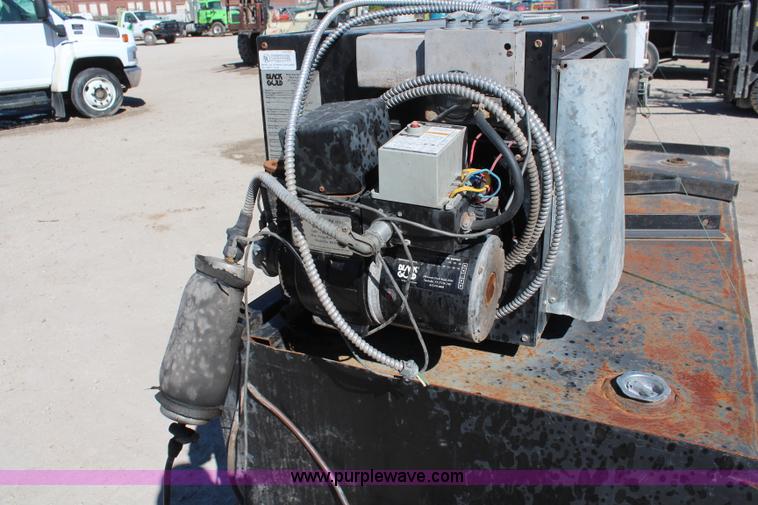 image for item AV9471 Black Gold 200 used oil furnace
