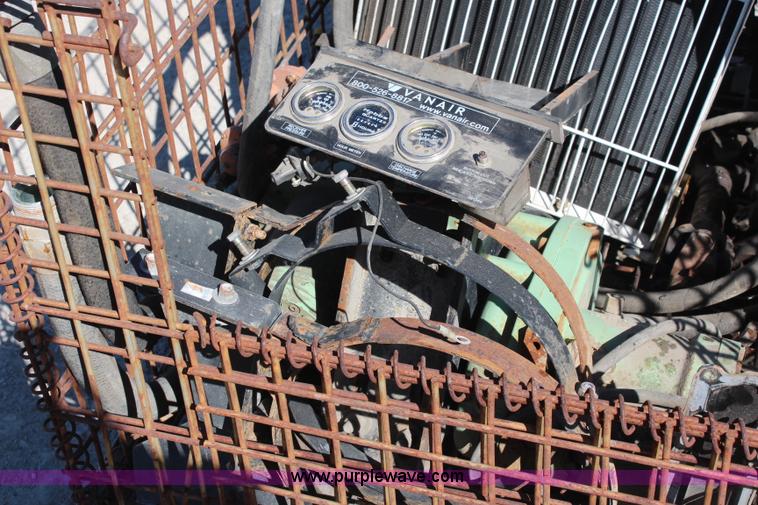 image for item AV9472 Vanair system