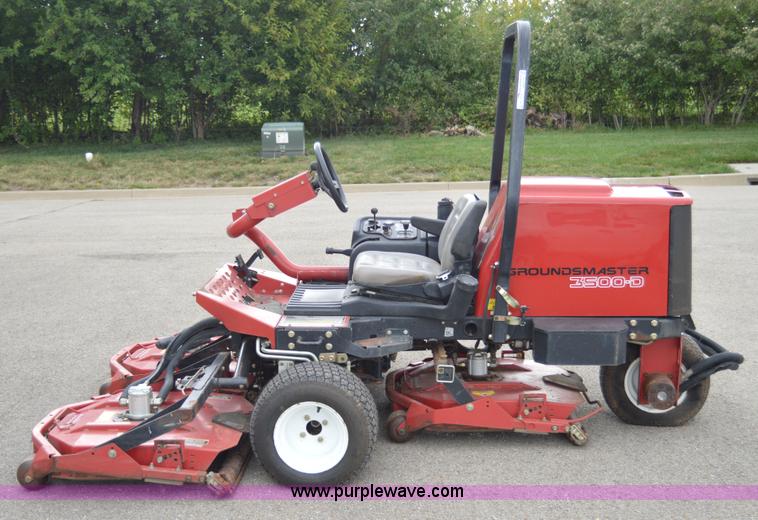 image for item AW9169 Toro 3500D Sidewinder Groundmaster lawn mower