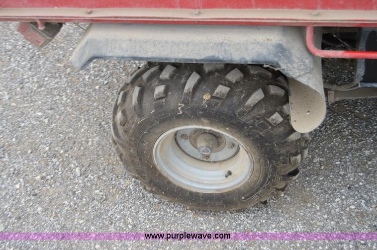 image for item AW9176 2000 Kawasaki Mule 2510 utility vehicle