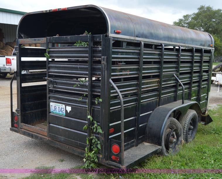 image for item AW9179 1983 W-W All Around Cattle Trailer