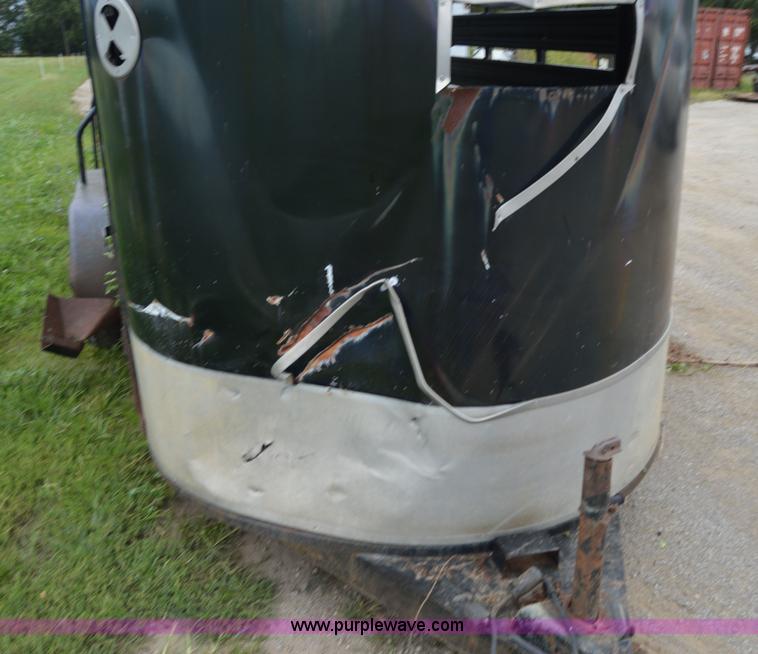 image for item AW9179 1983 W-W All Around Cattle Trailer