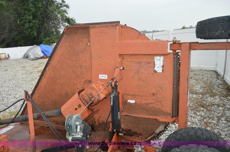 image for item AW9182 Rhino FM10 batwing mower