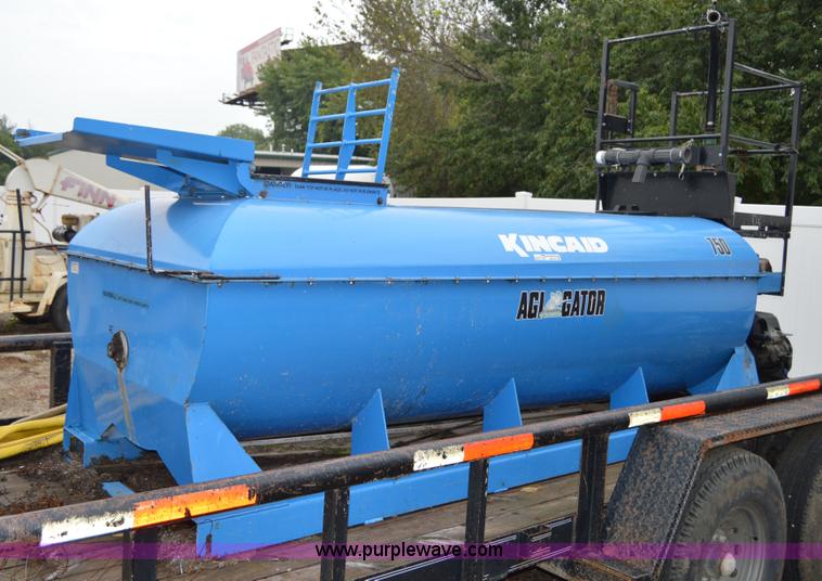 image for item AW9183 Kincaid 750 AGI gator aero seeder