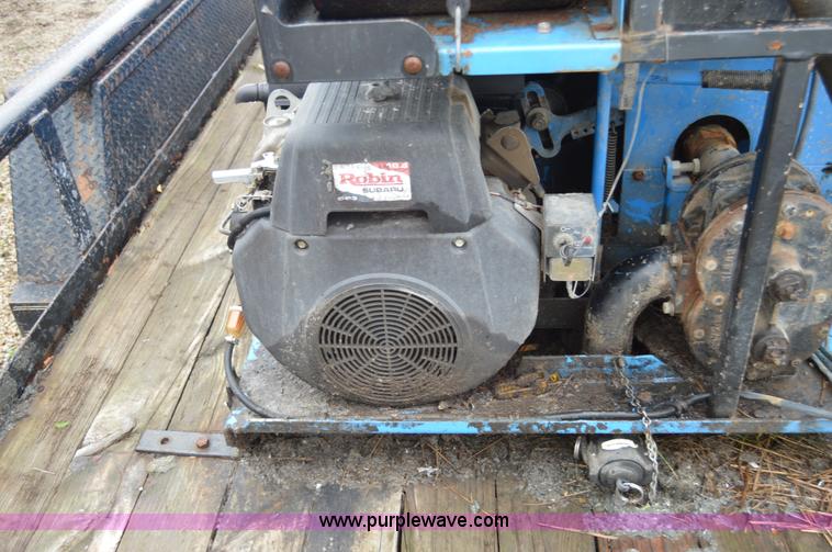 image for item AW9183 Kincaid 750 AGI gator aero seeder