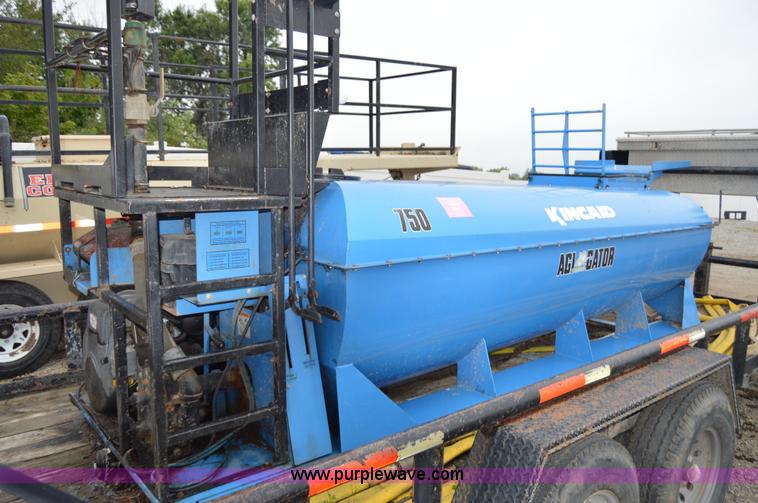 image for item AW9183 Kincaid 750 AGI gator aero seeder