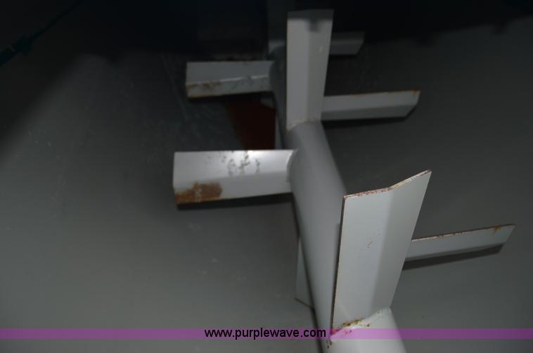 image for item AW9183 Kincaid 750 AGI gator aero seeder