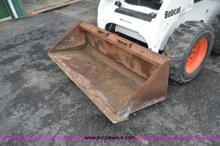 image for item AW9185 2000 Bobcat 773 skid steer