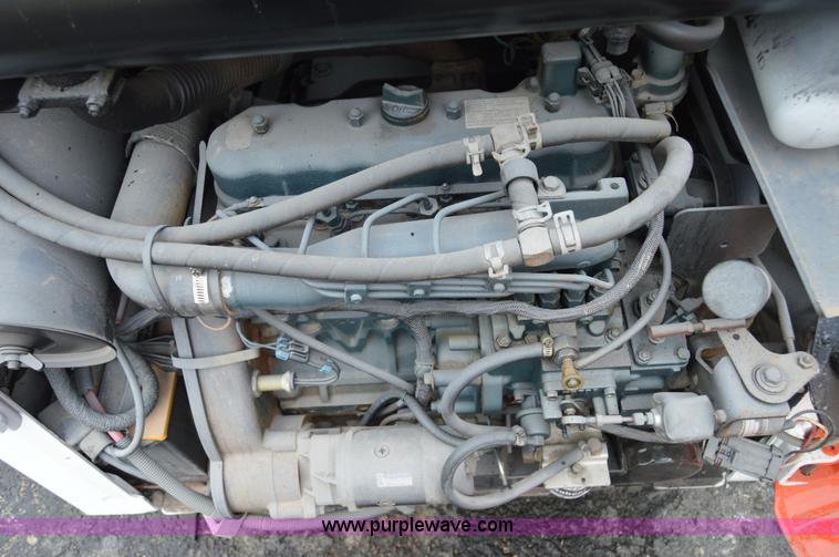 image for item AW9185 2000 Bobcat 773 skid steer